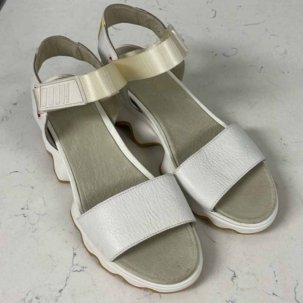 SOREL KINETIC™ WOMEN'S WEDGE SANDAL Size 10 Sea Salt - Picture 3 of 16